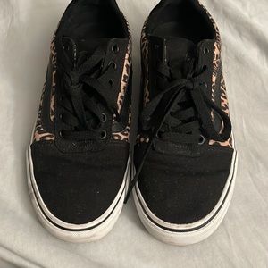 Women’s Black leopard Vans 8.5